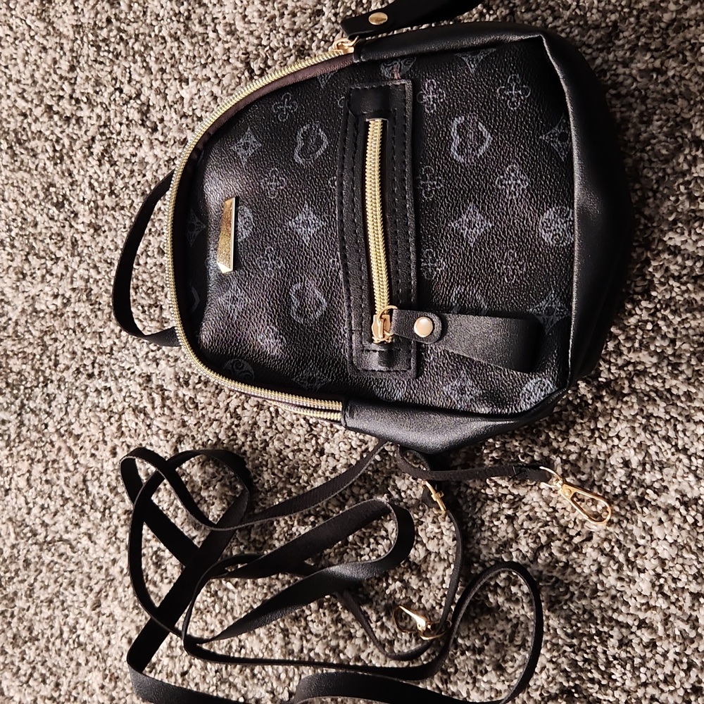 Little girls purse or backpack